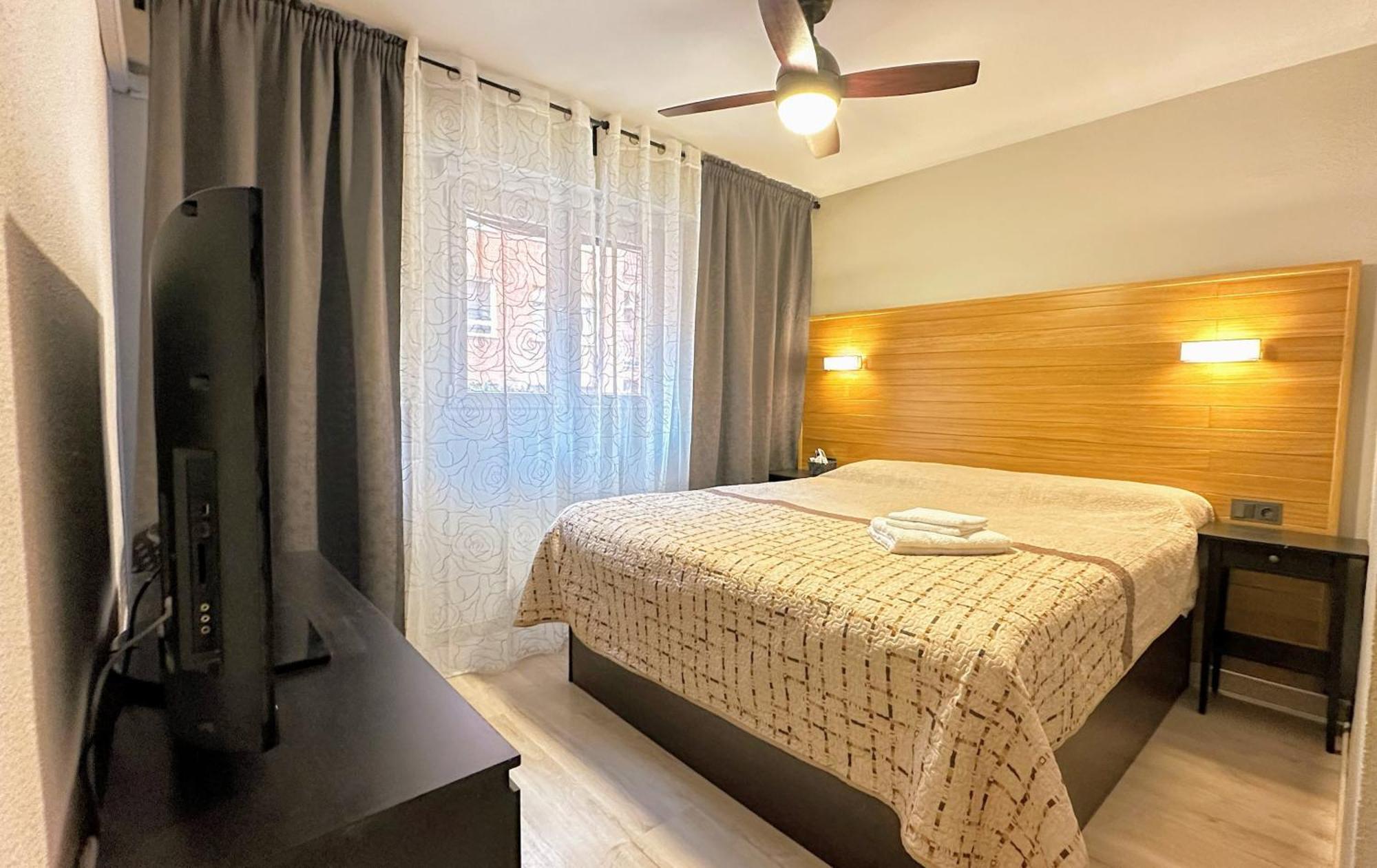 Apartment Monfort Walencja Zewnętrze zdjęcie