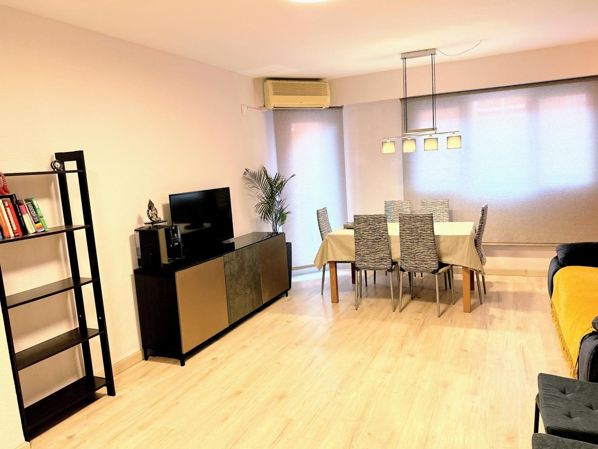 Apartment Monfort Walencja Zewnętrze zdjęcie