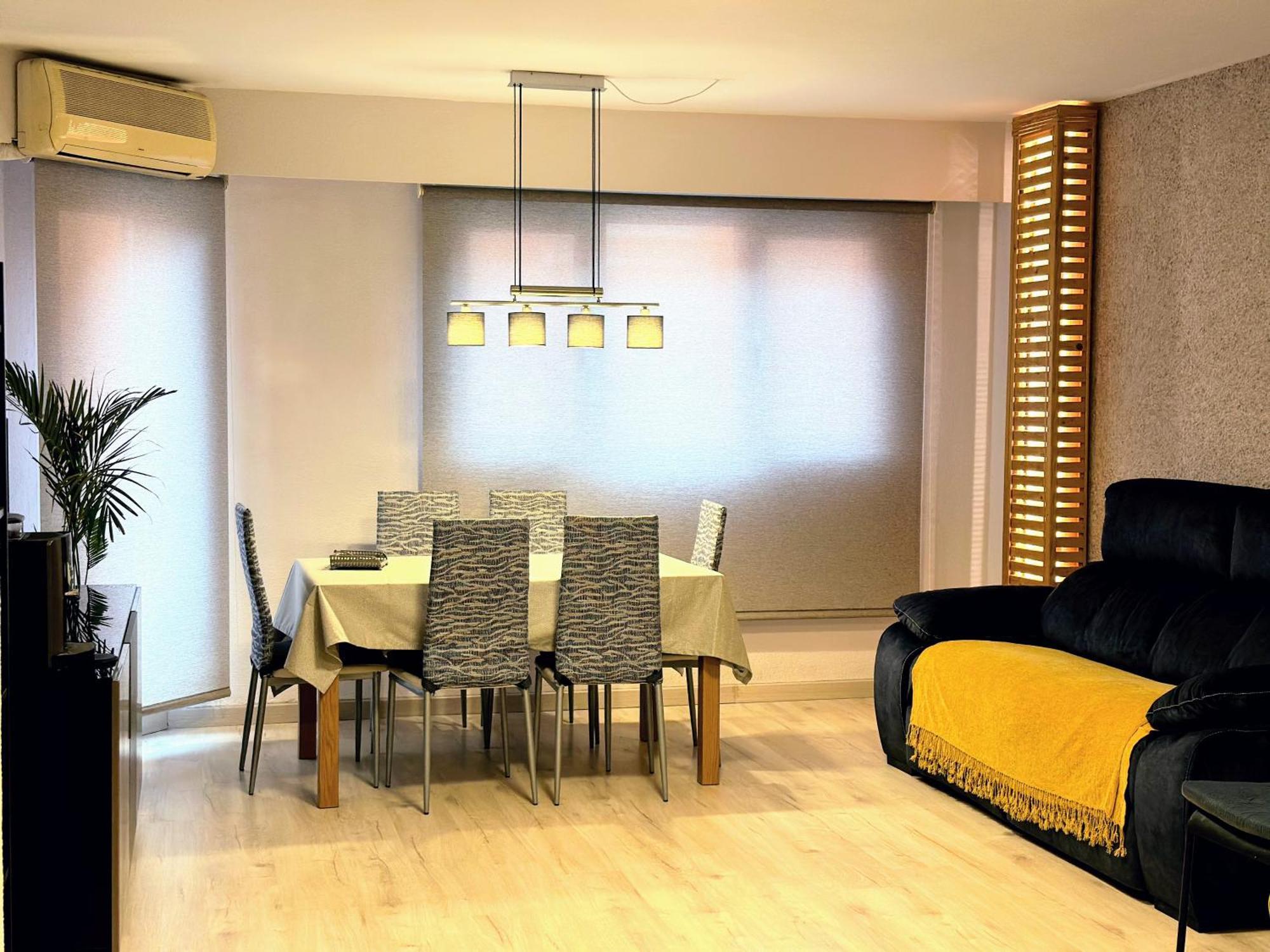 Apartment Monfort Walencja Zewnętrze zdjęcie