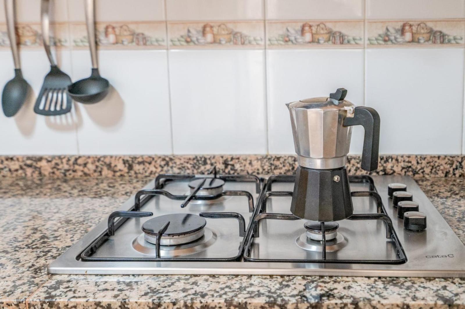 Apartment Monfort Walencja Zewnętrze zdjęcie